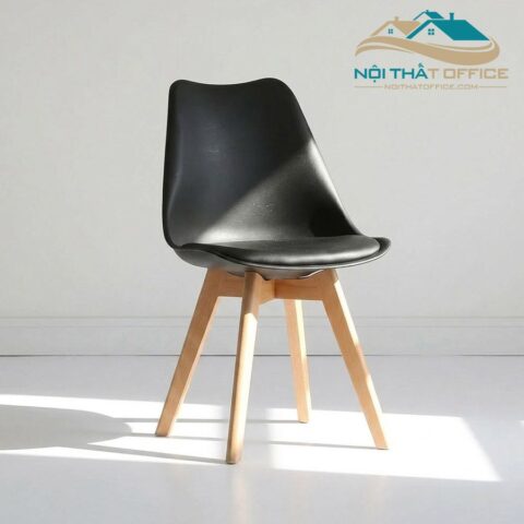 ghe eames co nem chan go GCF 06 19